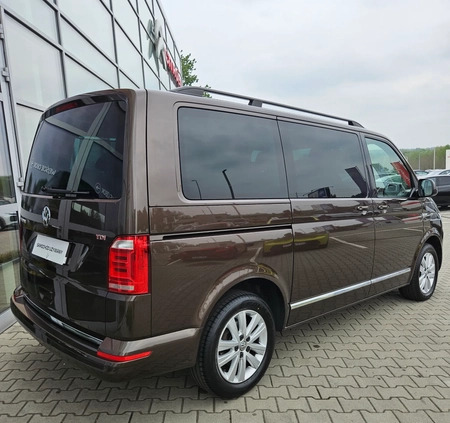 Volkswagen Multivan cena 138000 przebieg: 147000, rok produkcji 2016 z Debrzno małe 742